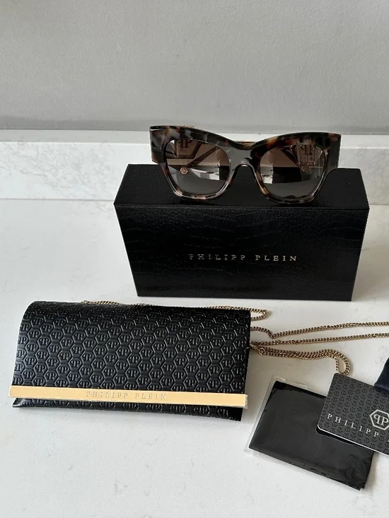 NWT Philipp Plein | Ladies Butterfly Sunglasses | Havana Purse Case & Chain Set - Picture 7 of 7